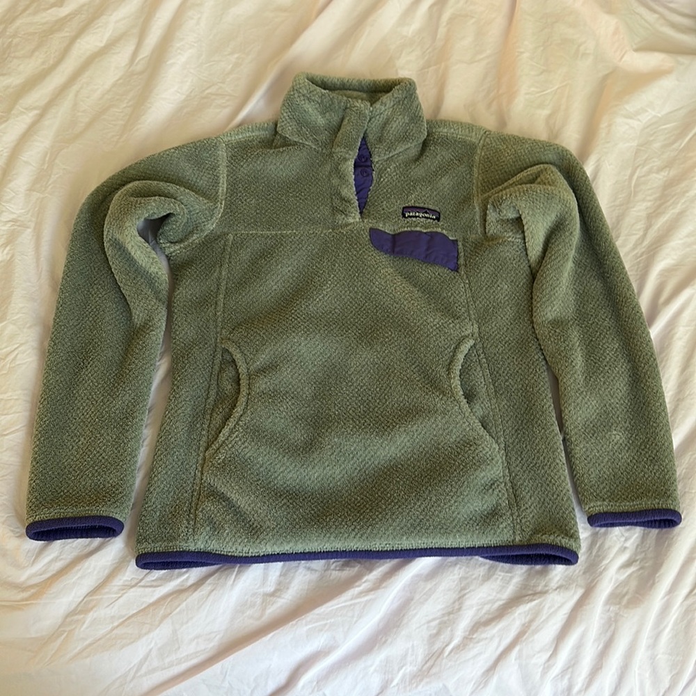 Women’s Patagonia Re-Tool Snap-T Fleece Pullover | Grey and purple | Size XS